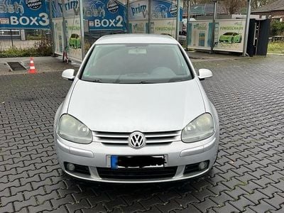 Gebraucht VW Golf V 140 PS (102 kW) 2006 Silber Kleinwagen