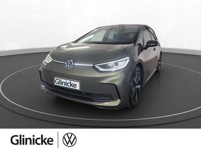 Usata VW ID.3 Pro 169 kW (231 CV) 2025 Verde Utilitaria