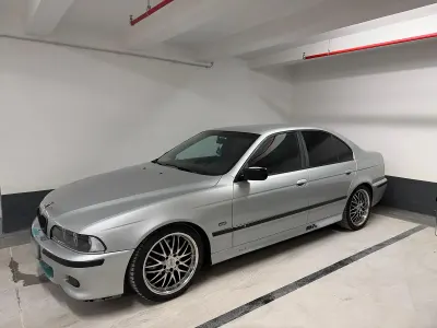 Gebraucht BMW 520 Basis 170 PS (125 kW) 2000 Silber Limousine