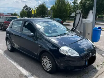 Gebraucht Fiat Grande Punto 75 PS (55 kW) 2007 Blau Kleinwagen