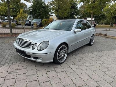 Mercedes E200
