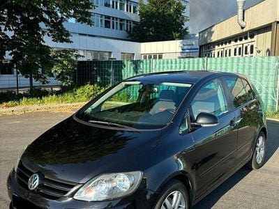 Second-hand VW Golf V Goal 105 CP (77 kW) 2007 Negru Berlinǎ