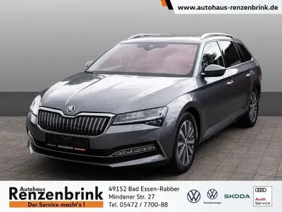 Gebraucht Skoda Superb Style 218 PS (160 kW) 2022 Graphitegrau metallic Kombi