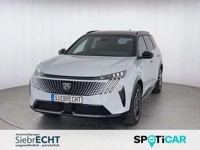 Peugeot e-5008