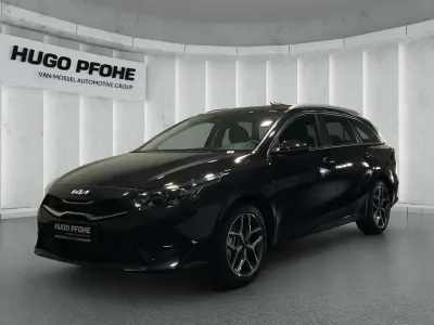 Gebraucht Kia Ceed Comfort 140 PS (102 kW) 2025 Zilinaschwarz Kleinwagen