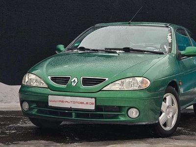 Second-hand Renault Mégane Coupé 107 CP (78 kW) 2000 Verde Coupe