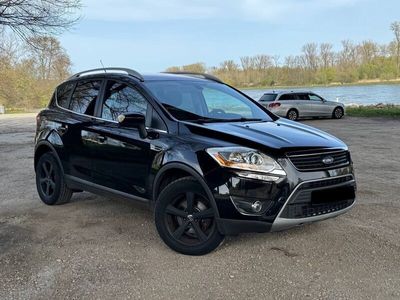 gebraucht Ford Kuga 2.0 Automatik 4x4