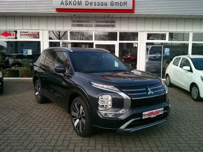 Neu Mitsubishi Outlander P-HEV Top 306 PS (225 kW) 2026 Grau SUV