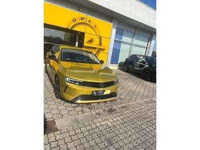 Gebraucht Opel Astra Business Edition 181 PS (133 kW) 2022 Gelb Limousine