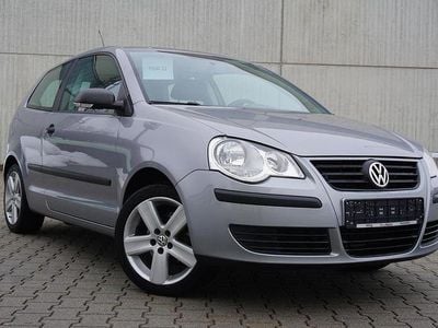 Gebraucht VW Polo Trendline 60 PS (44 kW) 2009 Silverbird metallic Kleinwagen