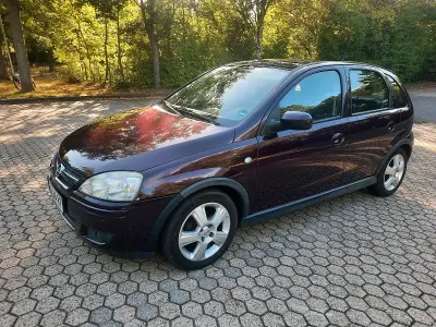 Gebraucht Opel Corsa 80 PS (58 kW) 2006 Violet Kleinwagen