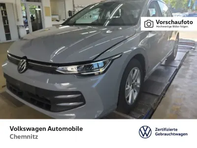 Gebraucht VW Golf VIII Life 116 PS (85 kW) 2025 Grau Limousine