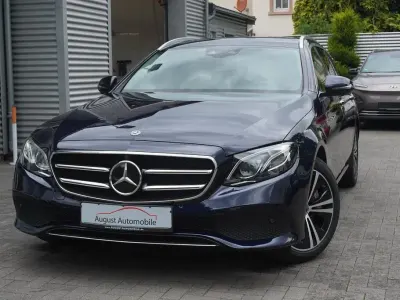 Gebraucht Mercedes E350 Business 286 PS (210 kW) 2020 Blau Limousine