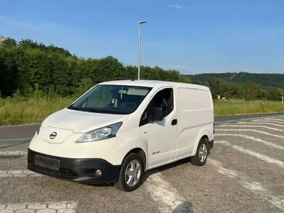 Gebraucht Nissan Evalia 80 kW (109 PS) 2016 Weiß Van / Kleinbus