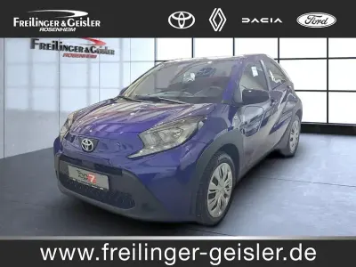 Gebraucht Toyota Aygo Business Edition 72 PS (52 kW) 2024 Blau