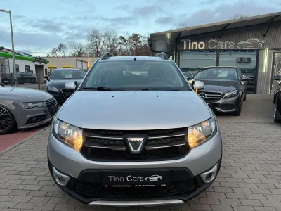 Second-hand Dacia Sandero Prestige 90 CP (66 kW) 2016 Argintiu Berlinǎ