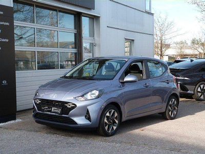 Blau Neu 2026 Hyundai i10 Comfort Kleinwagen | 18.895 € (Etwas zu teuer)