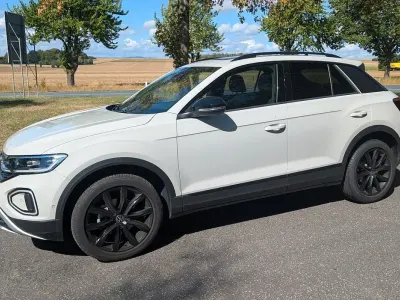 Gebraucht VW T-Roc Style 150 PS (110 kW) 2023 Beige SUV
