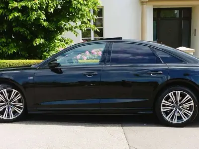 Gebraucht Audi A8 Ambiente 340 PS (250 kW) 2023 Schwarz Limousine