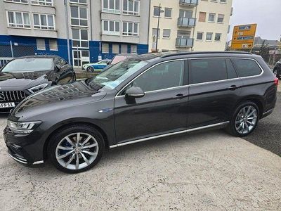 Gebraucht VW Passat GTE 156 PS (114 kW) 2020 Mangangrau metallic Kombi