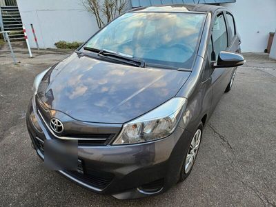 gebraucht Toyota Yaris 1,33-l-Dual-VVT-i Multidrive S Life Life