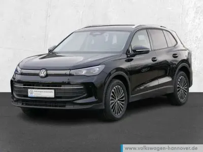 Neu VW Tiguan 150 PS (110 kW) 2026 Schwarz SUV