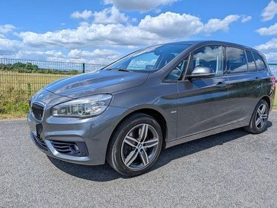 Usata BMW 220 Gran Tourer Sport Line 190 CV (139 kW) 2015 Grigio Monovolume