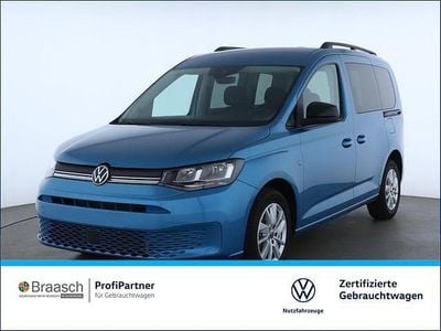 Blau Gebraucht 2024 VW Caddy Life Van / Kleinbus | 29.979 € (Superpreis)
