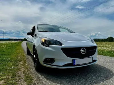 Używany Opel Corsa Color Edition 90 KM (66 kW) 2016 Biały Hatchback