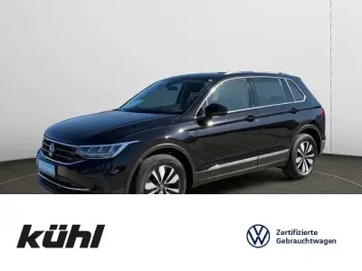 Gebraucht VW Tiguan Move 122 PS (89 kW) 2024 Deep black perleffekt SUV