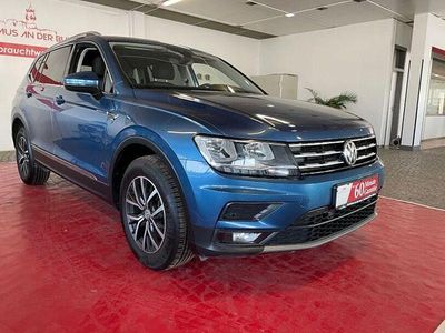 Gebraucht VW Tiguan Allspace Comfortline 150 PS (110 kW) 2019 Blue silk metallic SUV