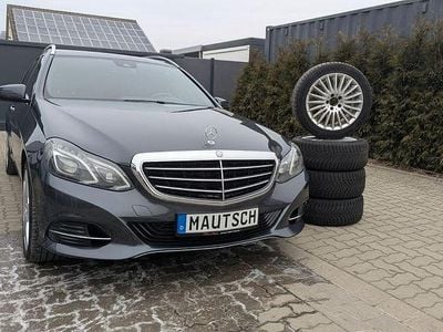 Grau Gebraucht 2014 Mercedes E220 Kombi | 9.990 € (Guter Preis)