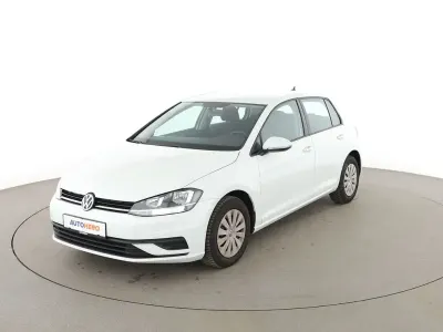 Gebraucht VW Golf VII Trendline 2019 Weiß Limousine