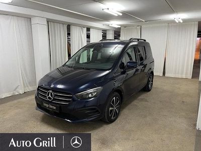 Gebraucht Mercedes T180 131 PS (96 kW) 2025 Blau Van / Kleinbus