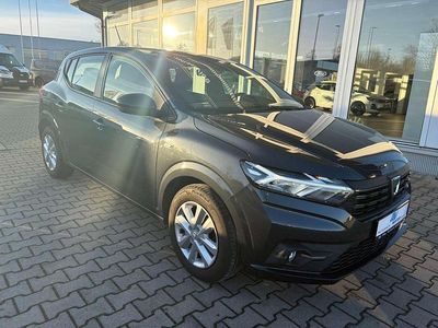 Grau "comete" Gebraucht 2021 Dacia Sandero Comfort Kleinwagen | 10.790 € (Fairer Preis)