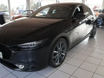 Gebraucht Mazda 3 122 PS (89 kW) 2020 Jet black Limousine