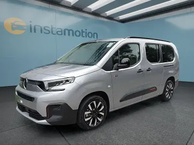 Neu Citroën Berlingo 131 PS (96 kW) 2025 Grau Van / Kleinbus