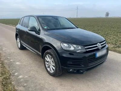 Second-hand VW Touareg R 245 CP (180 kW) 2014 Negru SUV