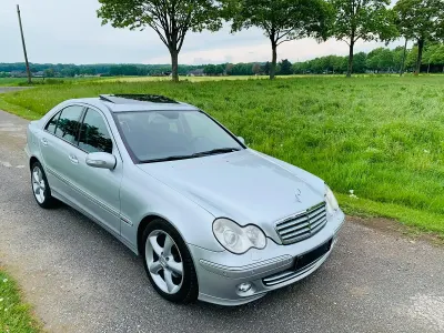 Brugt Mercedes C230 204 HK (150 kW) 2006 Sølv Sedan