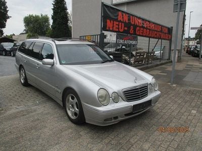 Mercedes E320