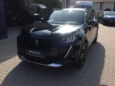 Gebraucht Peugeot e-2008 GT 56 kW (77 PS) 2022 Schwarz SUV