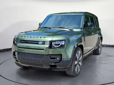 Neu Land Rover Defender HSE Dynamic 349 PS (256 kW) 2026 Schwarz SUV