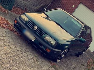 gebraucht VW Vento 1,8 L 75 ps