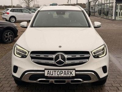 Gebraucht Mercedes GLC300 Business 320 PS (235 kW) 2021 Weiß SUV