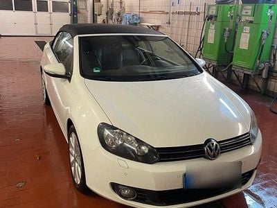 Gebraucht VW Golf 101 PS (74 kW) 2011 Weiß Cabrio