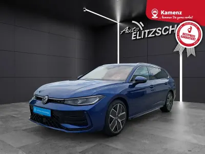 Gebraucht VW Passat R-line 193 PS (141 kW) 2025 Blau Kombi