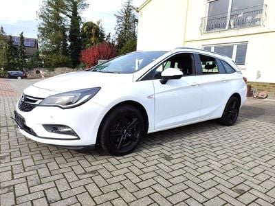 Gebraucht Opel Astra Business 160 PS (117 kW) 2017 Weiß Kombi