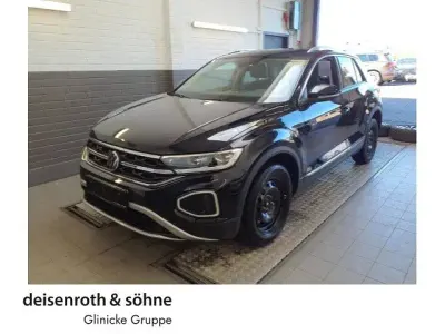 Second-hand VW T-Roc Business 150 CP (110 kW) 2022 Negru SUV