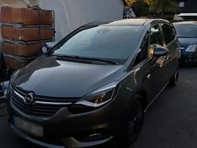 Gebraucht Opel Zafira Tourer 170 PS (125 kW) 2019 Grau Van / Kleinbus
