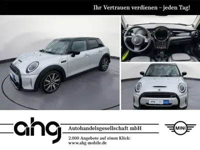 Gebraucht Mini Cooper S Classic 178 PS (130 kW) 2021 Silber Kleinwagen
